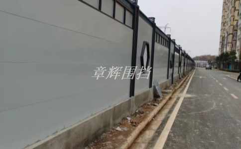 如何選擇適合自己的金屬圍擋？（金屬圍擋選購指南）